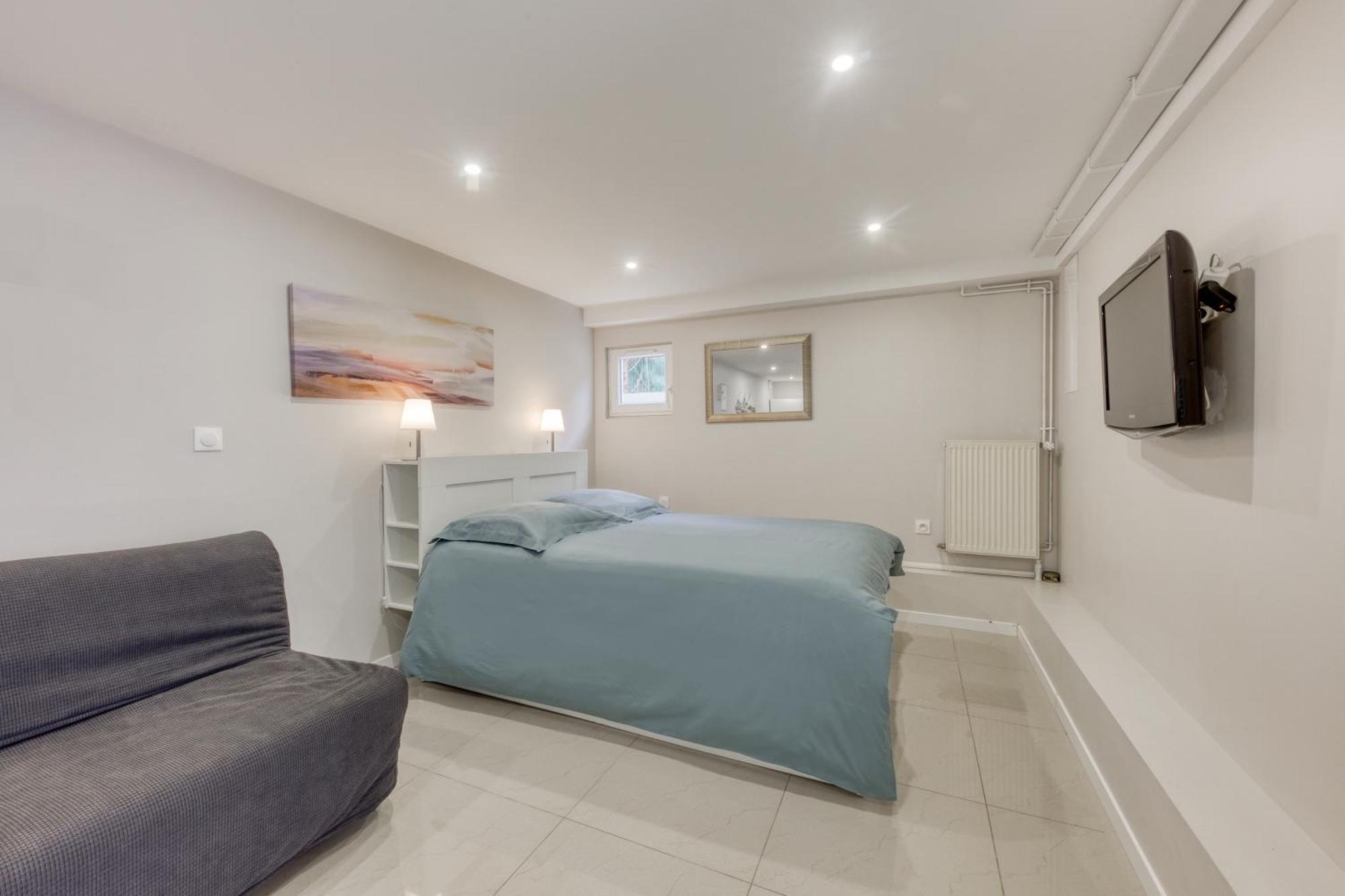 Studio Cosy - 35M2 - Paris -Disneyland - Rer A Noisy-le-Grand Exterior photo